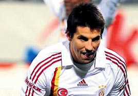 Aln Milan Baros geliyor