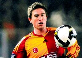 Kewell yine stoperde!