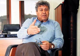 Sandktan Lucescu kt