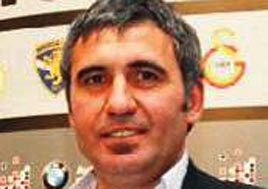 Hagi'den Dinamo uyars