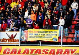 Sami Yen'de mthi koro