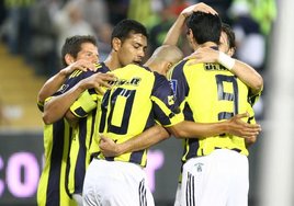 Fenerbahe bekleyie geti