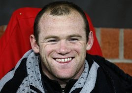 Rooney Real'i reddetti!