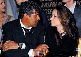 Rijkaard'dan 1 gnlk rtar