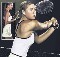 Sharapova konuturur